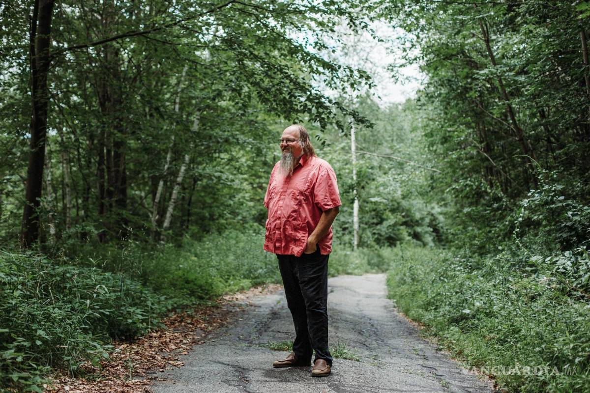 $!Ethan Zuckerman, profesor de políticas públicas en la Universidad de Massachusetts.