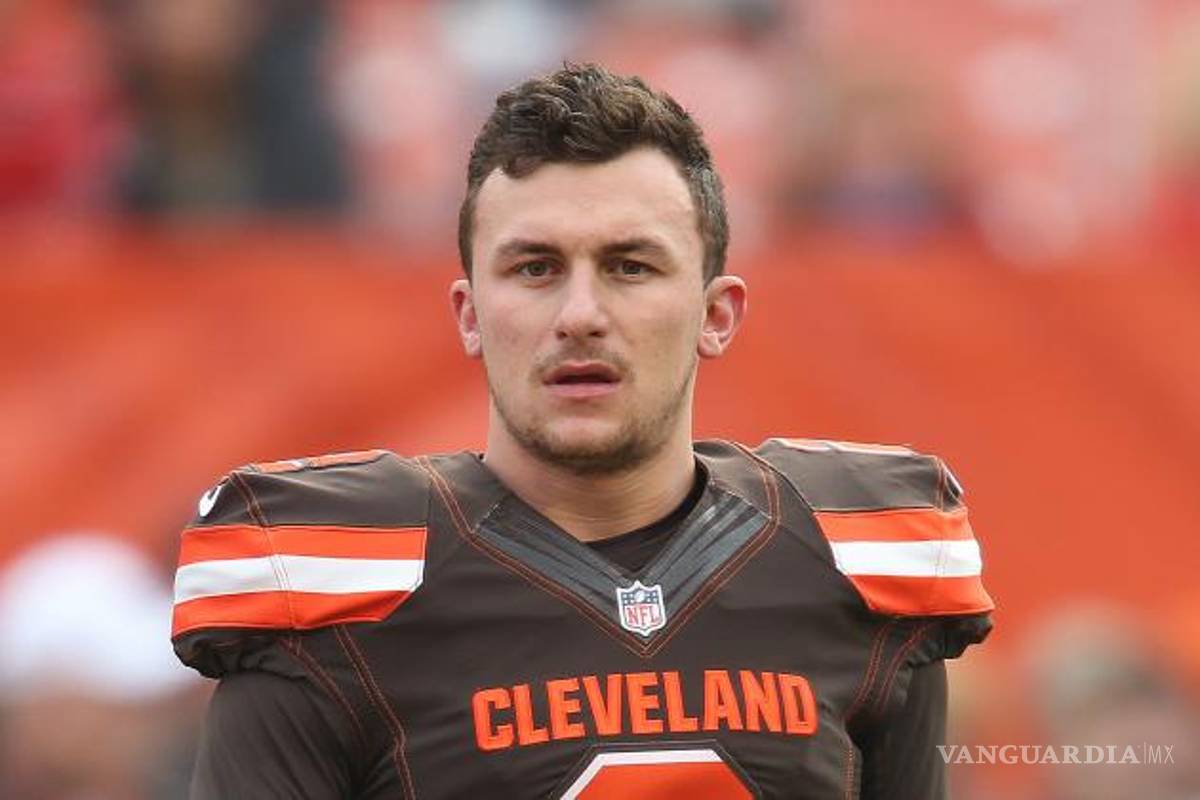 Johnny Manziel cobrará por tomarse fotos en el Super Bowl