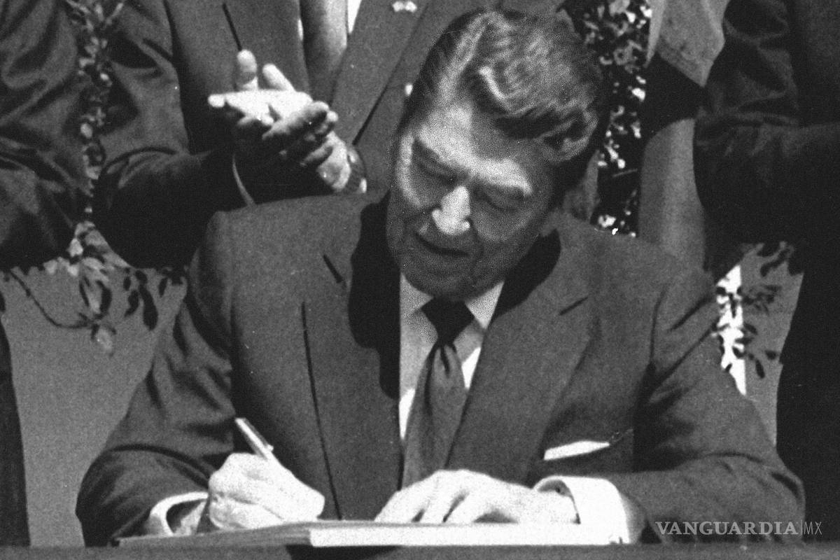 Esto es lo que dice Ronald Reagan sobre los aranceles en el anuncio canadiense que encolerizó a Trump