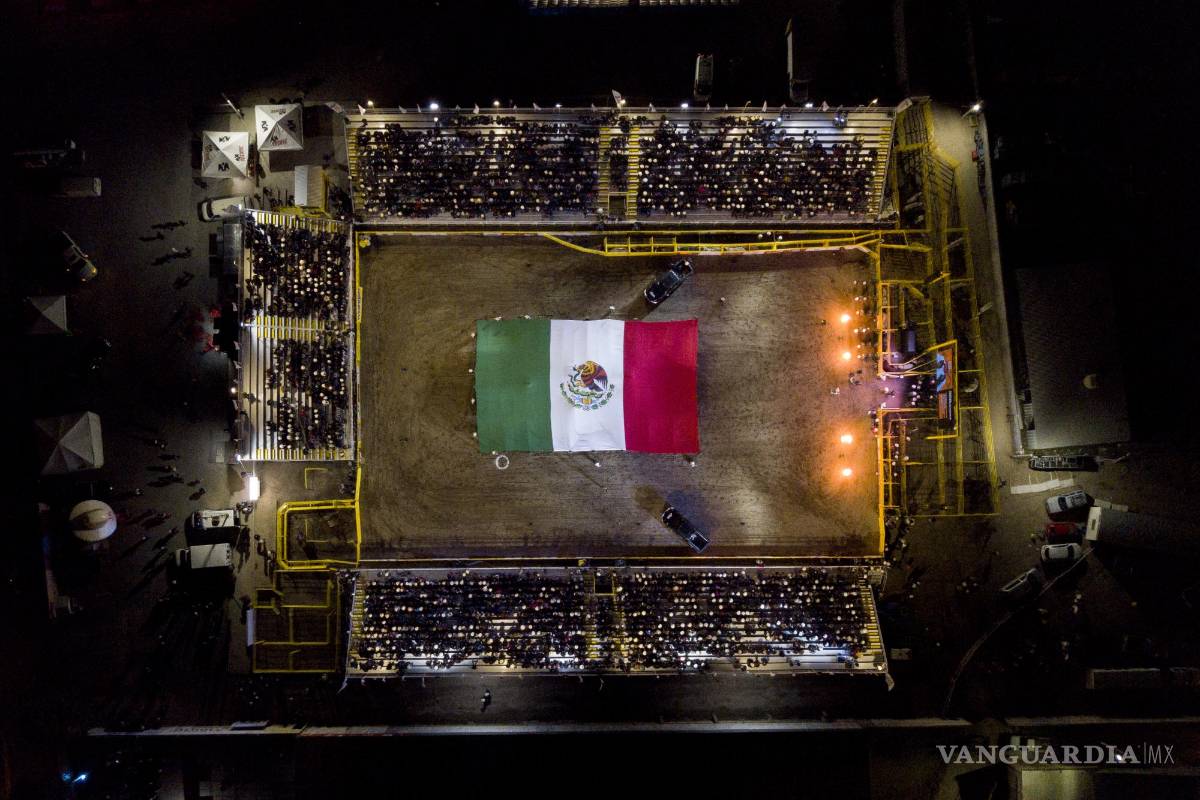 $!Vive asombrosas competencias de rodeo