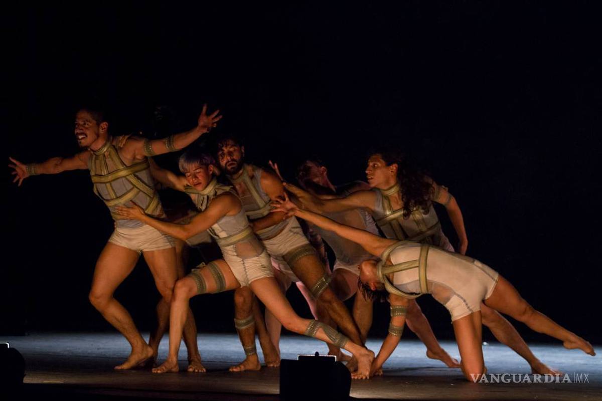 Compañía de danza Tándem triunfa con su propuesta sobre Cervantes