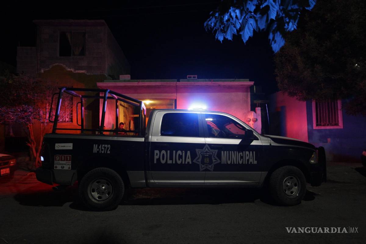 Se despide con mensaje de WhatsApp; madre encuentra el cuerpo de su hijo en el baño, en Saltillo