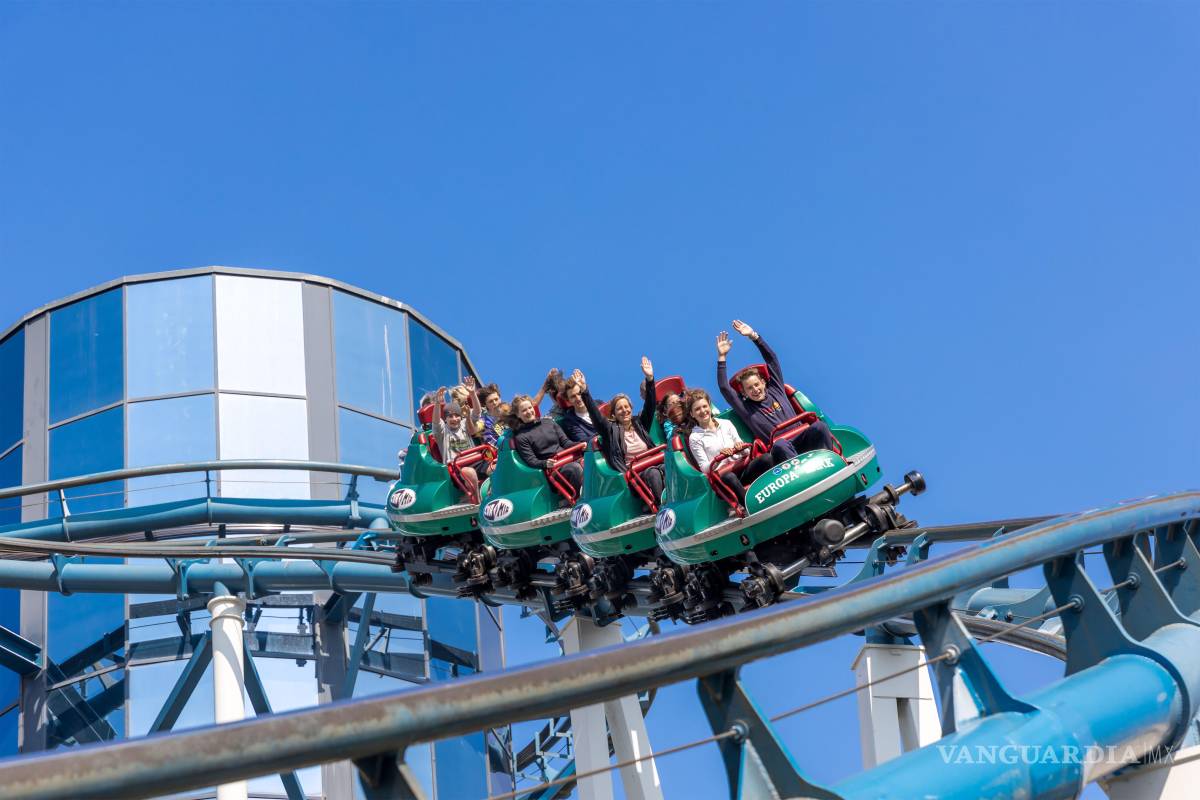 $!El vértigo y la velocidad en las atracciones disparan la adrenalina y las pulsaciones, una sacudida que el organismo premia instantes después con una oleada de dopamina y euforia.