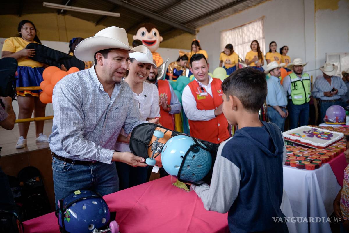 $!La celebración incluyó rifas de juguetes, talleres creativos y actividades interactivas con bomberos y elementos de seguridad, en un ambiente de alegría y participación comunitaria.