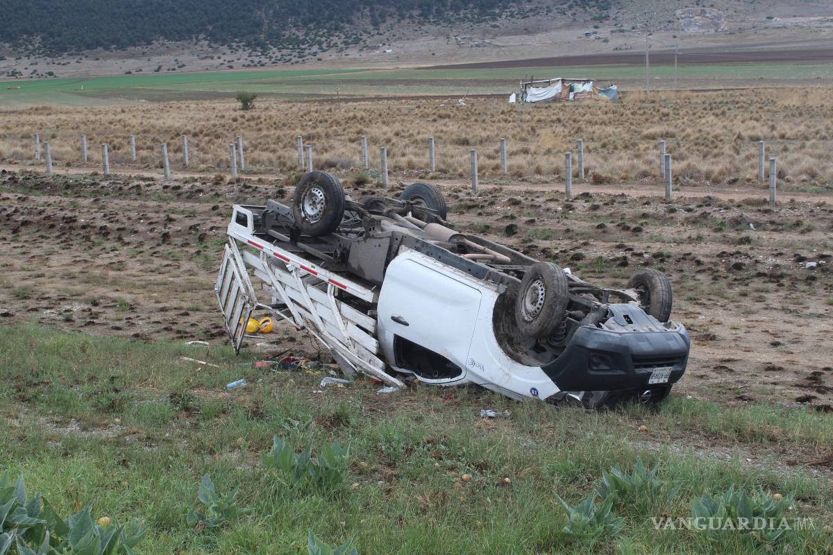 Volcadura en Los Chorros deja dos lesionados