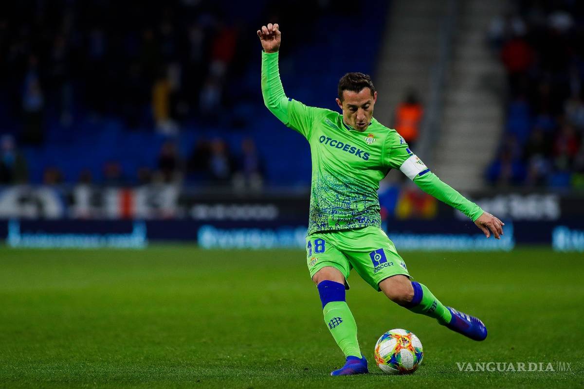 Este viernes se reactiva la Liga Española y es casi seguro que jugará un mexicano