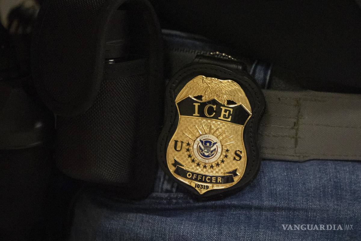 $!Los agentes del ICE están realizando redadas en zonas acostumbradas por mexicanos.