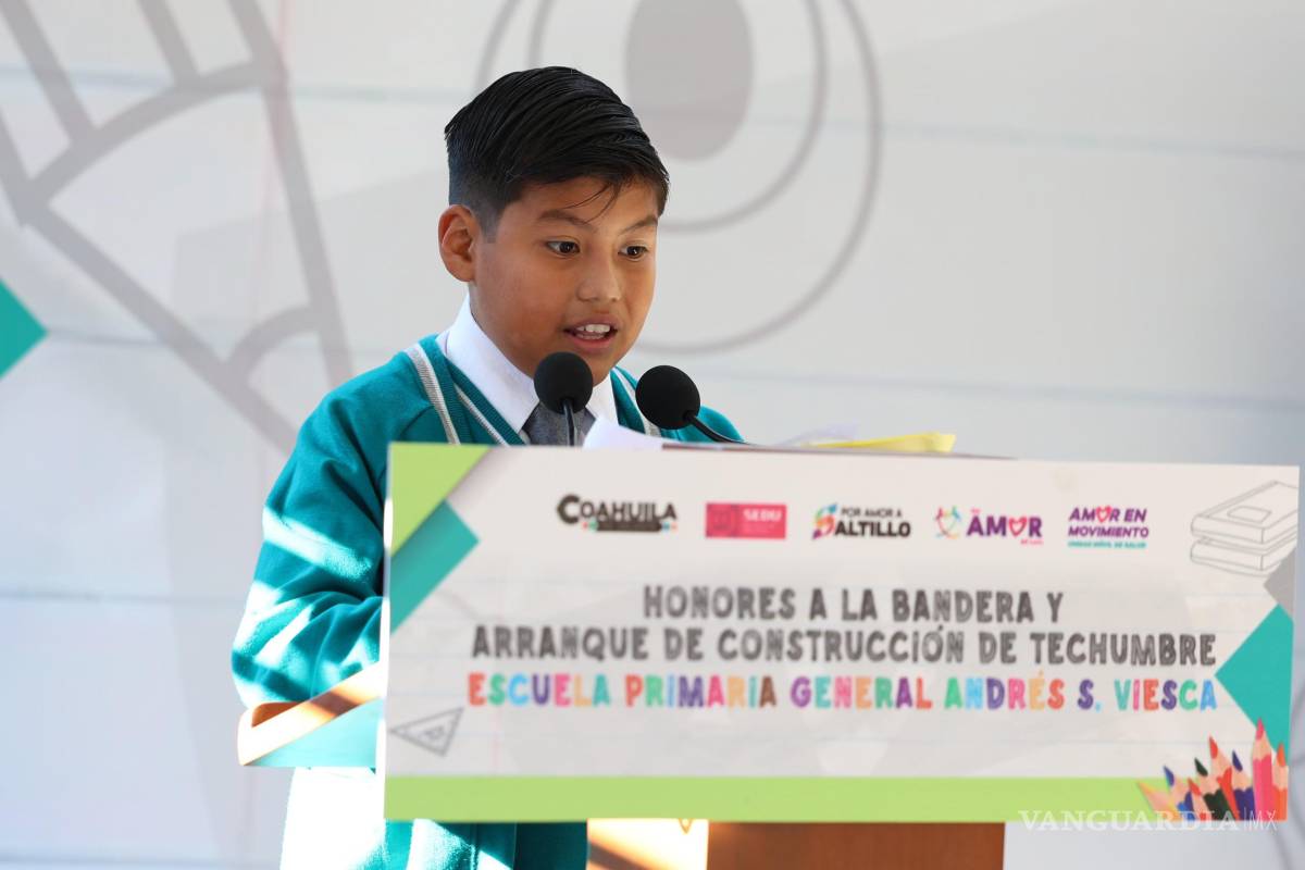 $!Franco Elías Vega López, estudiante beneficiado, destacó que la techumbre permitirá realizar actividades escolares en mejores condiciones y espacios más seguros.