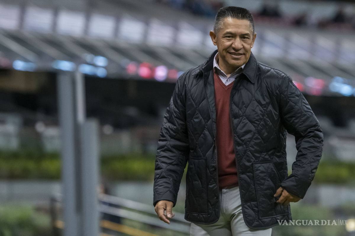 Ambriz se va a dirigir en España