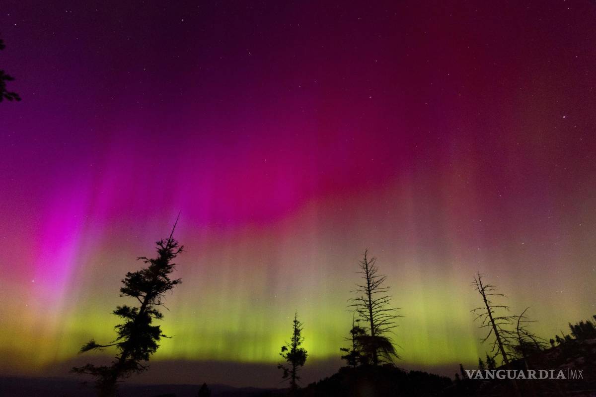 Inusual y potente tormenta solar pinta los cielos del hemisferio norte con coloridas auroras boreales (fotos)
