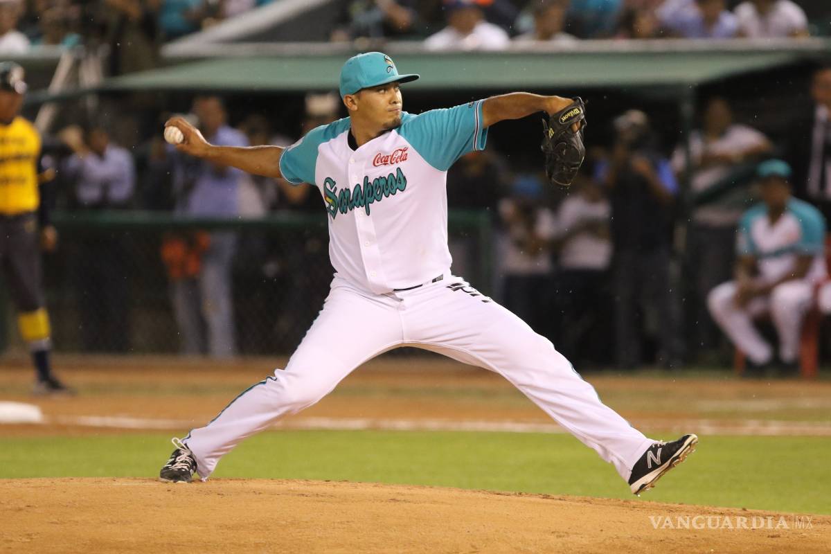 $!Ni con lleno de estadio y fiesta de inauguración, levantan los Saraperos