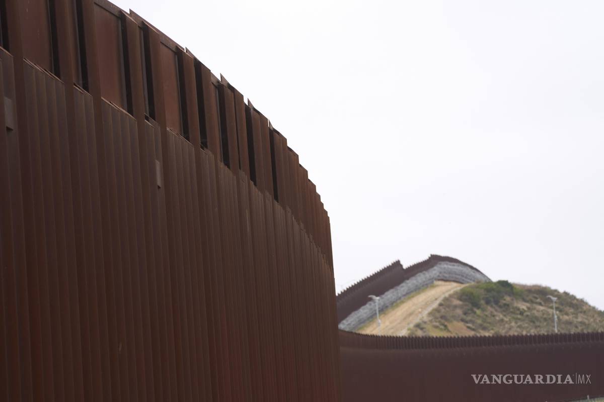 Agiliza EU construcción de muro en frontera con México