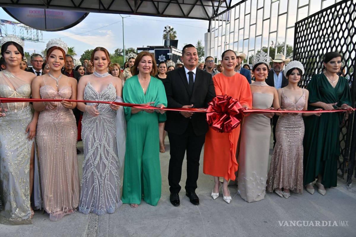 $!El corte de listón marcó el inicio oficial de las actividades de la Feria de San Buenaventura.