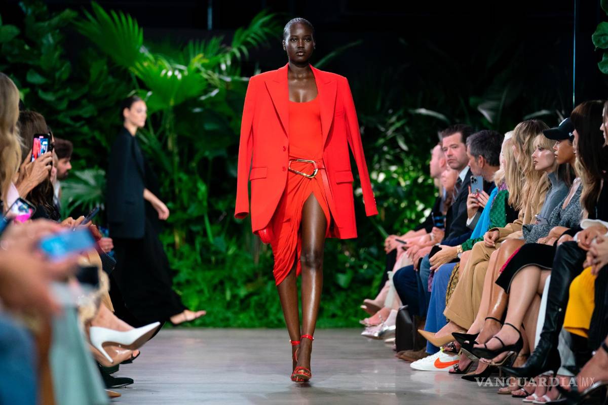 $!La colección de Michael Kors se modela durante la Semana de la Moda de Nueva York.