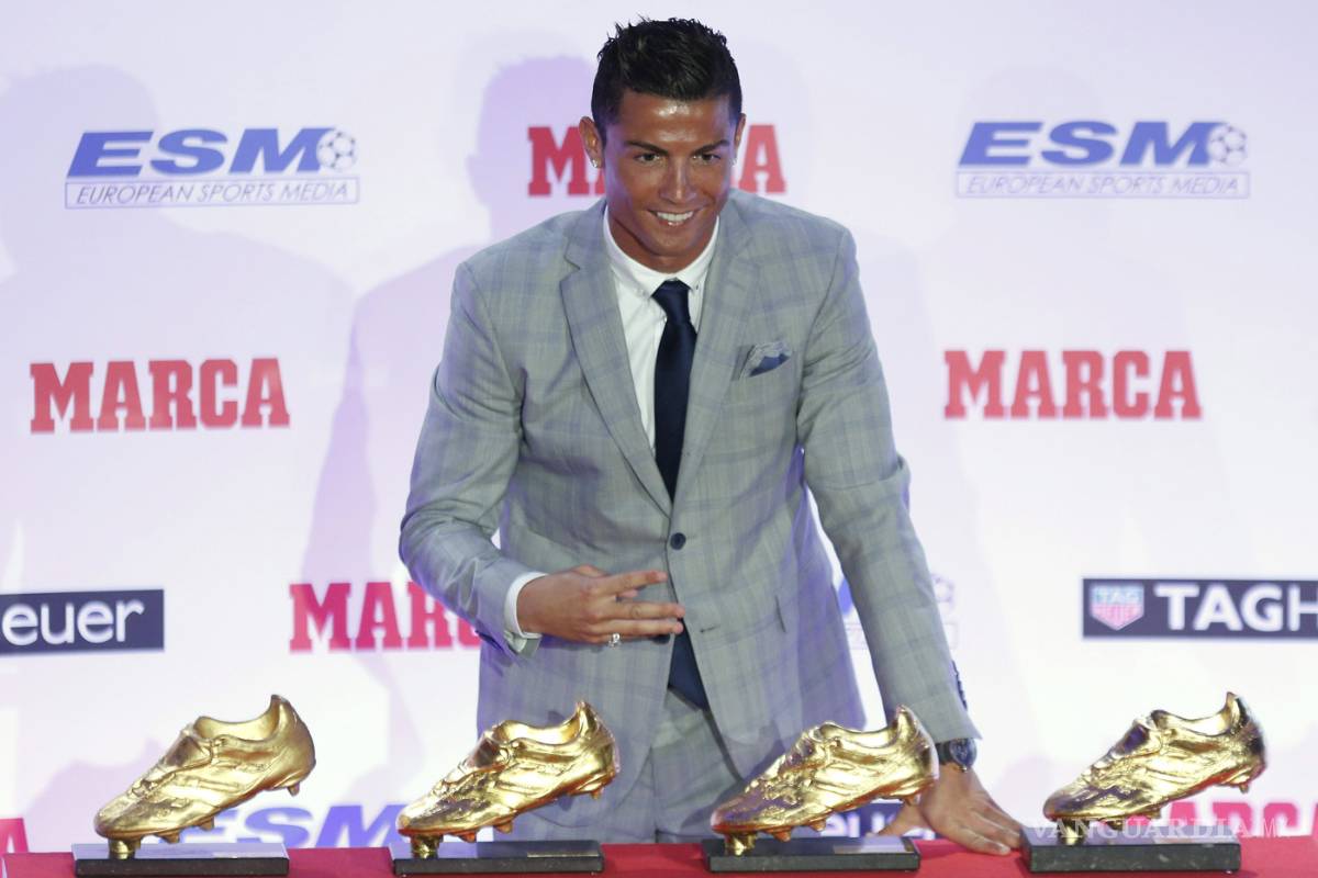 $!Cristiano Ronaldo hace historia, recibe su cuarta Bota de Oro