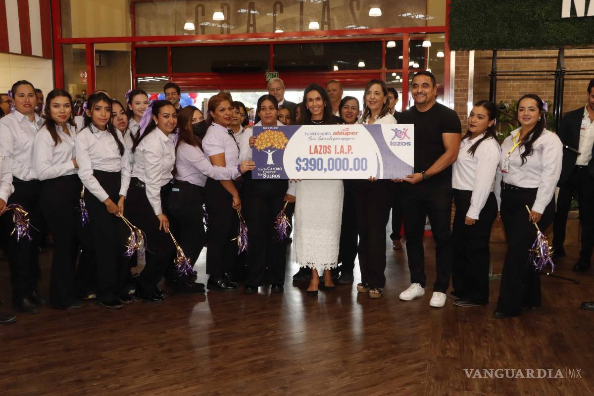 $!Producto del redondeo de clientes, Alsuper entregó 390 mil pesos a la asociación Lazos, I.A.P.