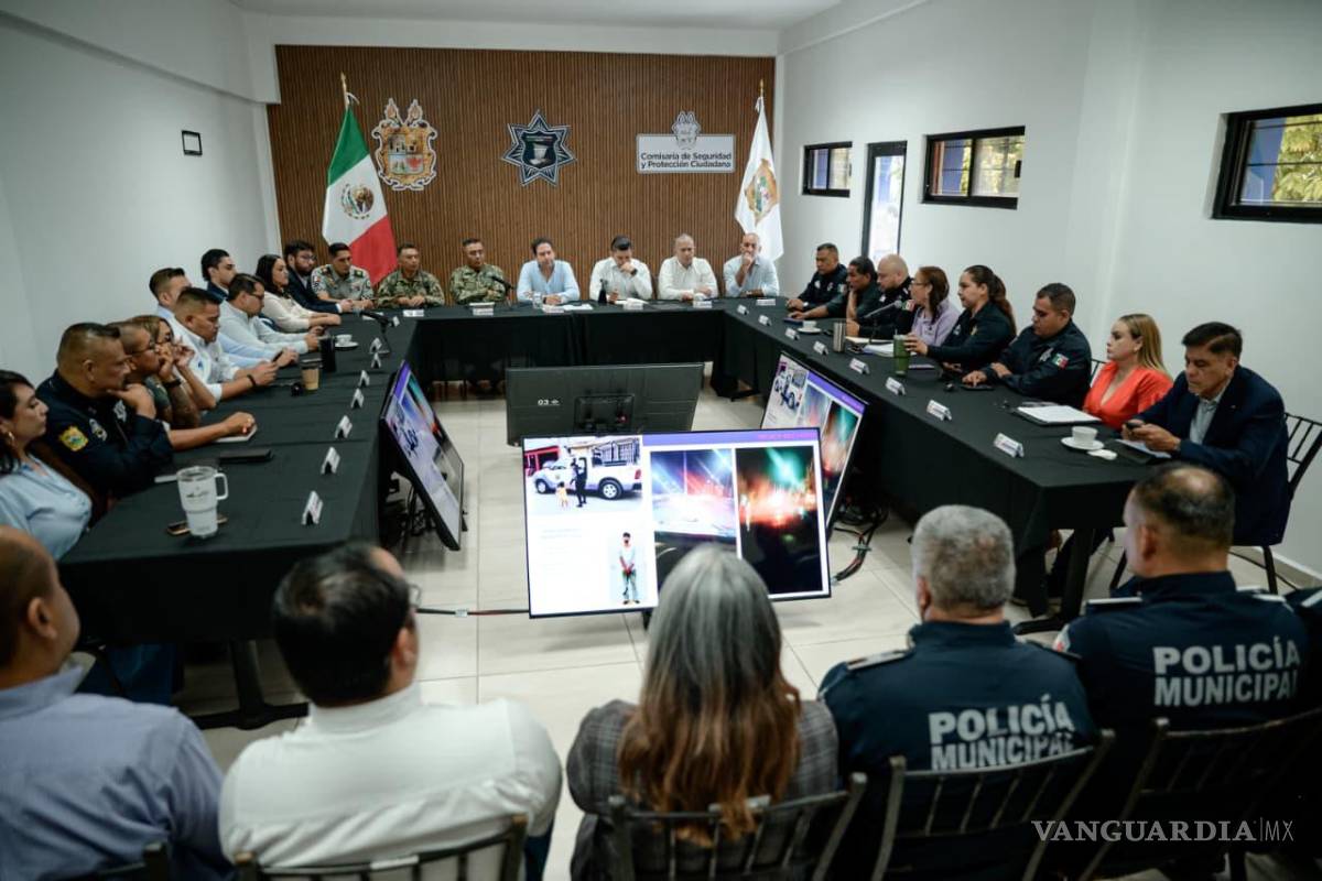 $!La mesa de seguridad reunió a representantes de la Sedena, Guardia Nacional, Fiscalía General del Estado, Secretaría de Seguridad Pública y diversas instituciones para fortalecer la coordinación operativa.