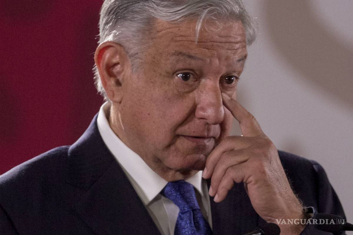 AMLO sufre primer revés en la Corte por ley de salarios