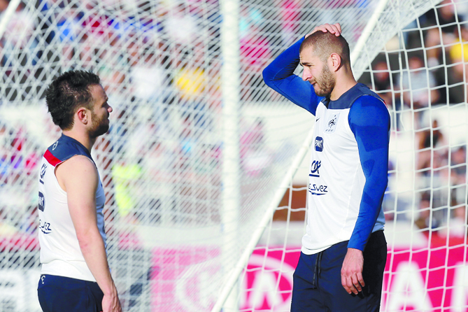 Revelan grabación entre Benzema y Valbuena sobre video sexual