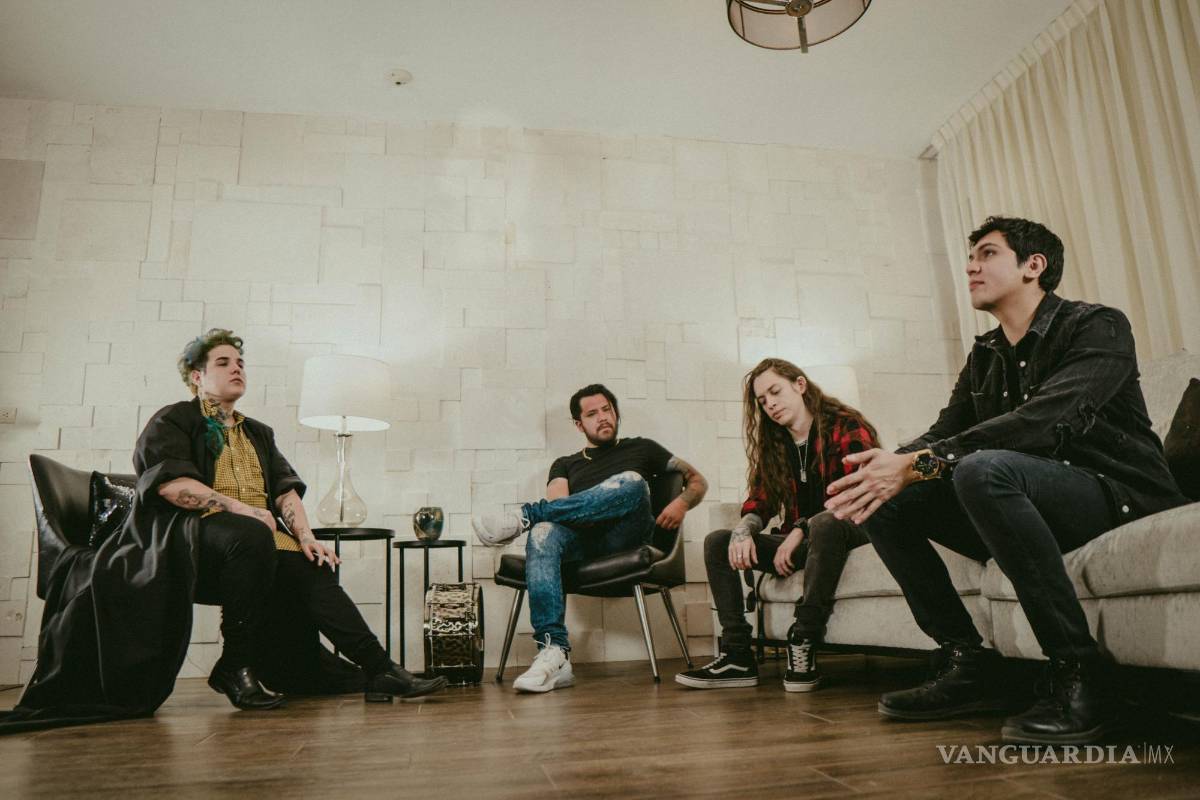 Into the sea: Cuenta pendiente