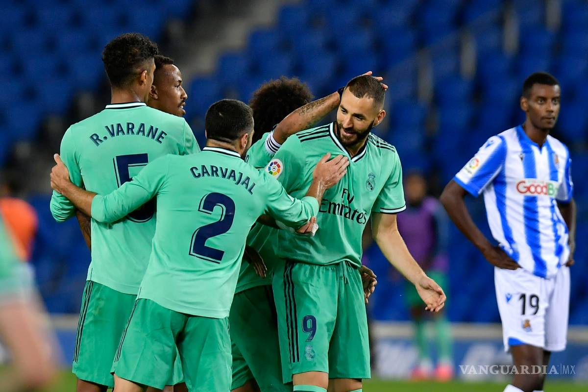 Real Madrid toma el liderato, Liverpool posterga su coronación