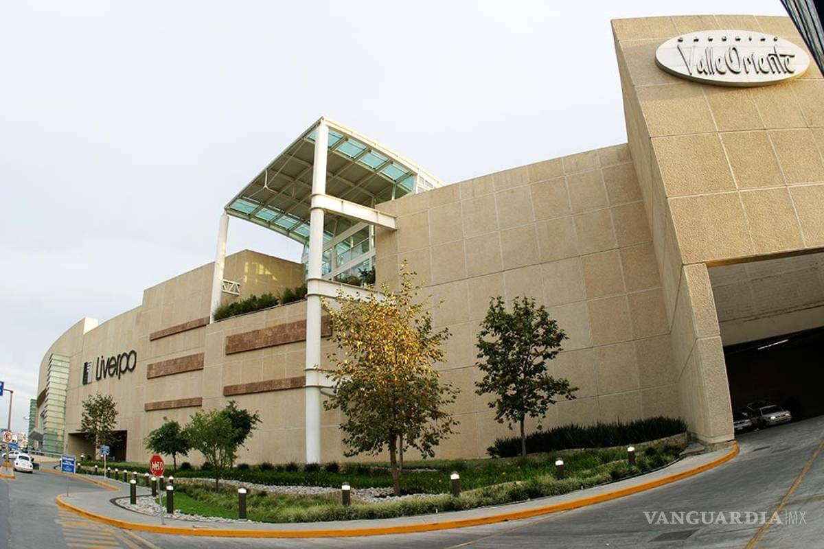 Atracan joyería de Galerías Valle Oriente en Monterrey, se llevan medio millón