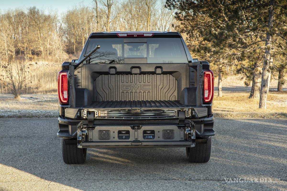 $!GMC CarbonPro, versiones especiales para pickups premium