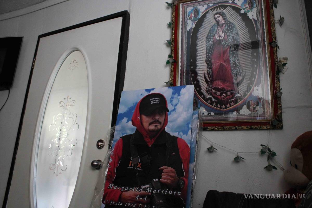 $!Aquí en Tijuana, los reporteros están en una delgada línea en la que lo mismo pueden ser agredidos por el poder político, que por la delincuencia que los ha infiltrado con “halcones”, particularmente en coberturas de hechos delictivos.