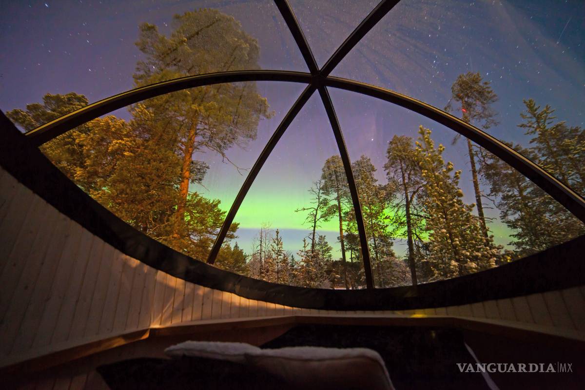 $!En Finlandia puedes ver las auroras boreales desde tu cuarto de hotel