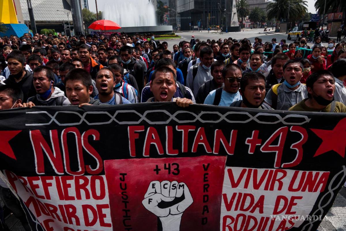 Evita 4T indagar al Ejército... hay pruebas ‘que los relacionan con caso Ayotzinapa’