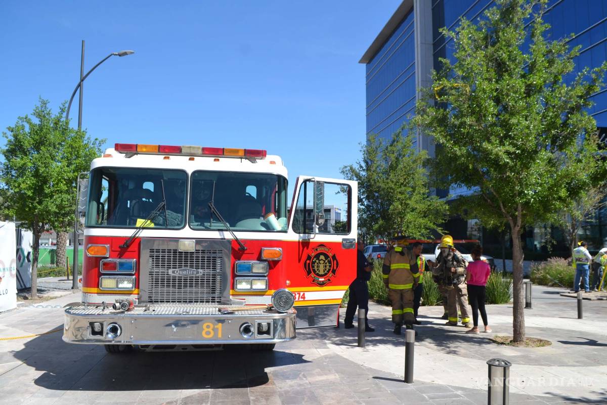 Pánico tras explosión en Plaza Parque Centro de Saltillo