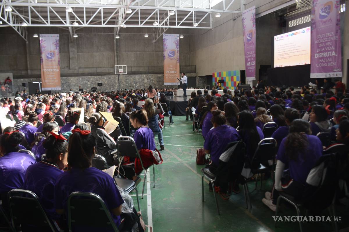 Orientan a adolescentes en tema de embarazo con estrategias de motivación