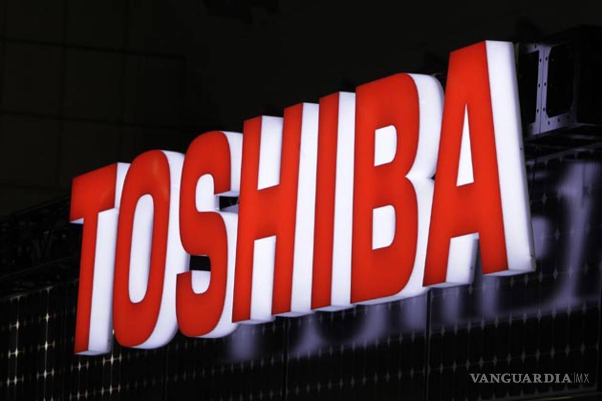 Toshiba amplió pérdidas en 2015 tras el escándalo contable