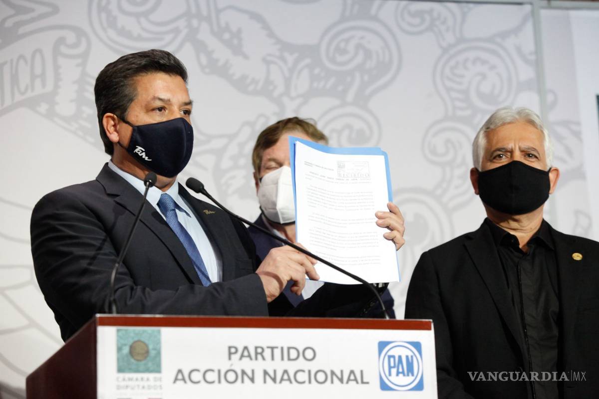 Gobernador de Tamaulipas formaría parte de red que introduce combustible de contrabando, de acuerdo con denunciantes