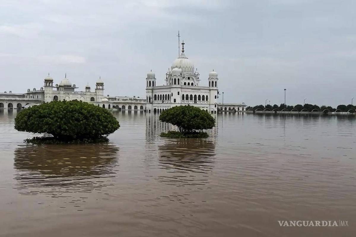 Más de un millón afectados y 250 mil desplazados tras inundaciones en Pakistán