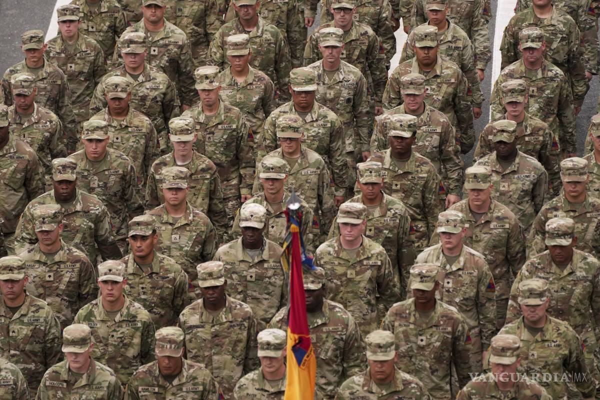 $!Este despliegue, poco común en la Unión Americana, coincide con el conflicto entre Irán e Israel, así como los operativos contra migrantes en California.