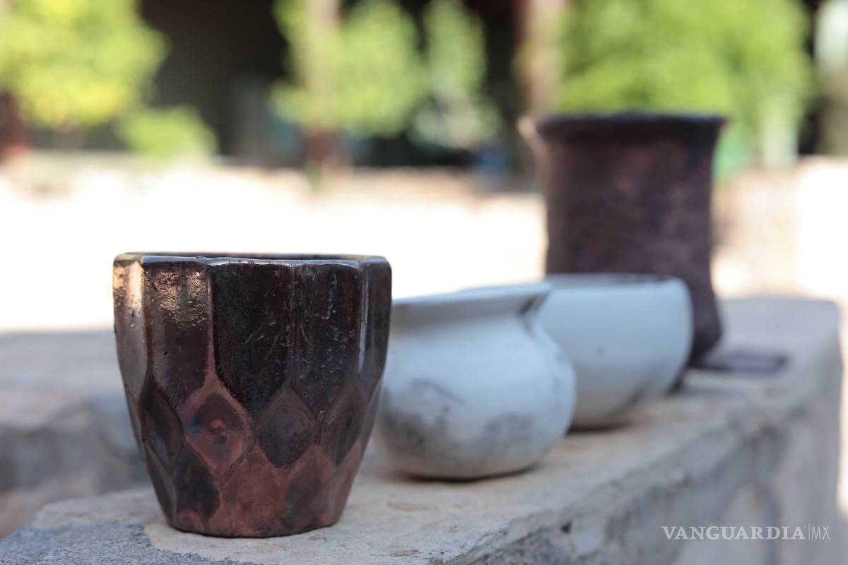 $!Celebran el Día del Ceramista con exhibición de cerámica rakú en el Museo del Desierto