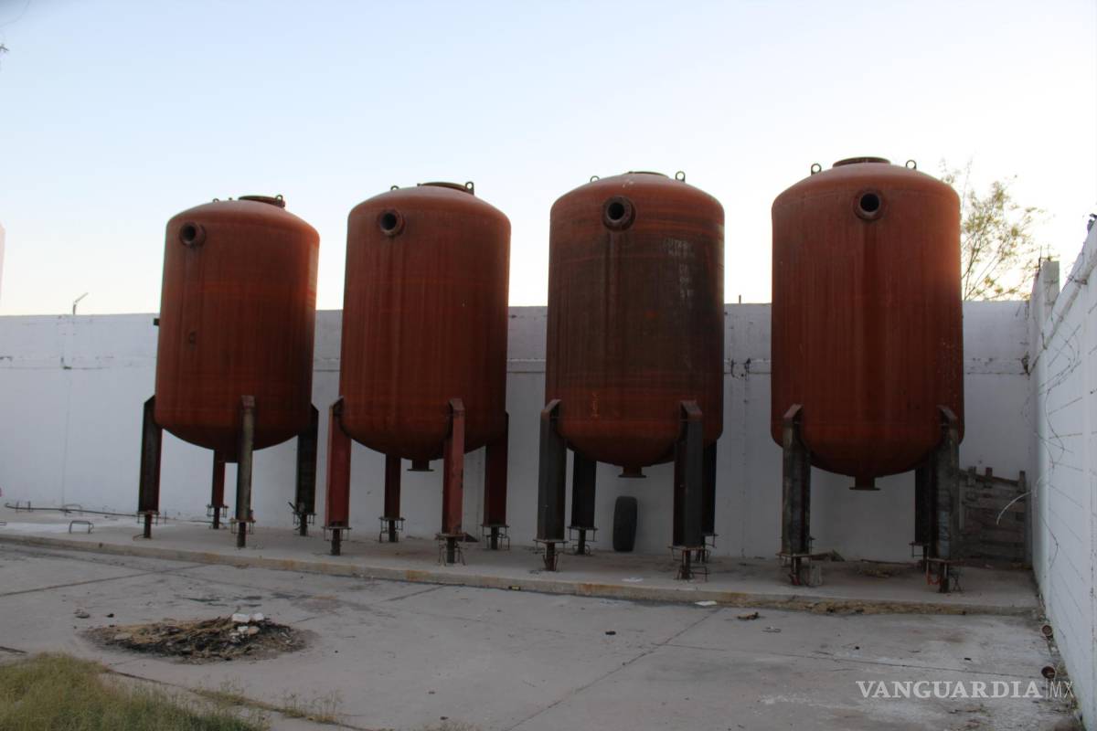 $!El 85% del agua subterránea se destina en La Laguna a la actividad agropecuaria, mientras que ejidos y familias sufren a diario la escasez.