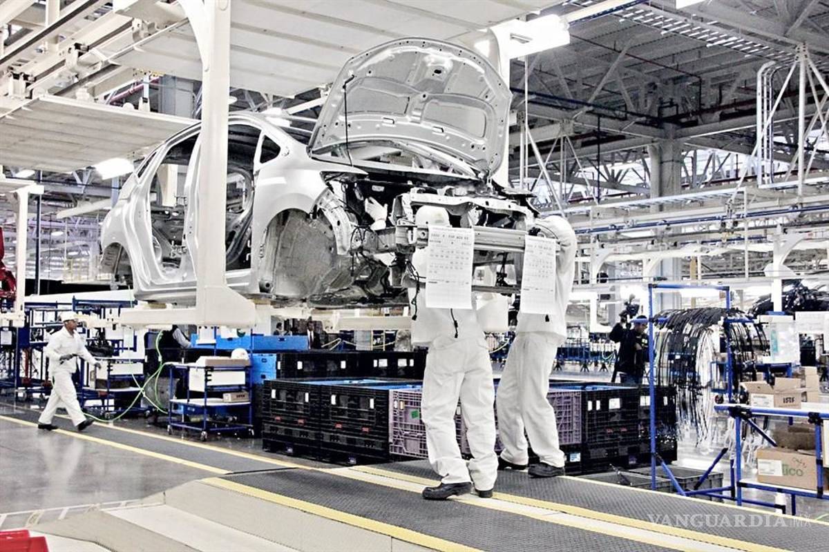 Gobierno de AMLO reabrirá economía en sectores ligados a EU