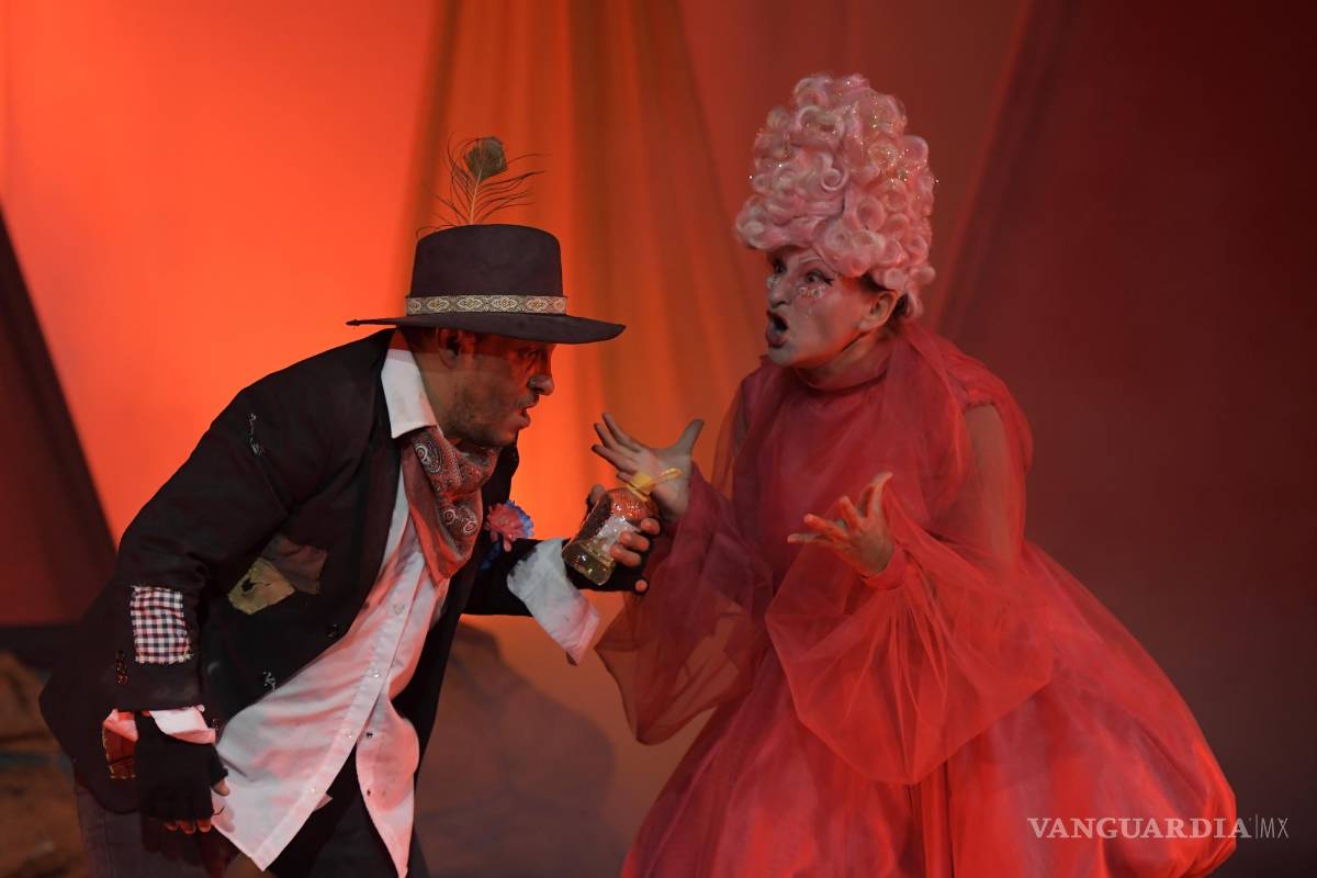 $!El borracho, interpretado por Gerardo Carranza, es uno de los personajes más carismáticos e importantes de la obra.