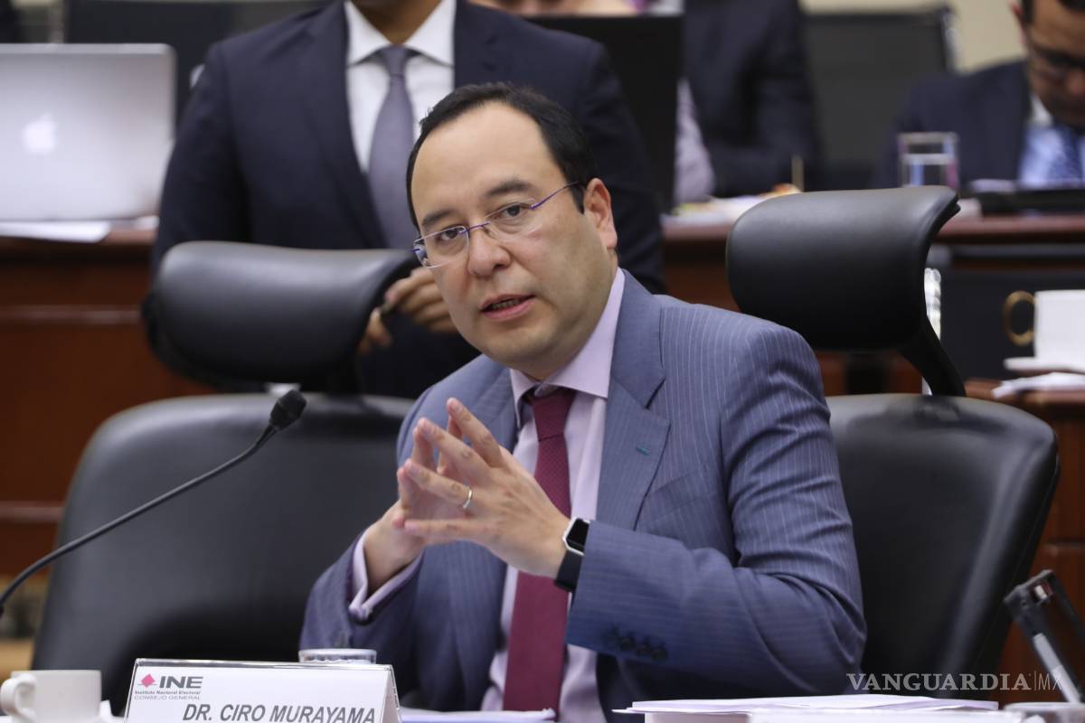 INE pide respetar salarios de sus trabajadores tras anuncios de AMLO