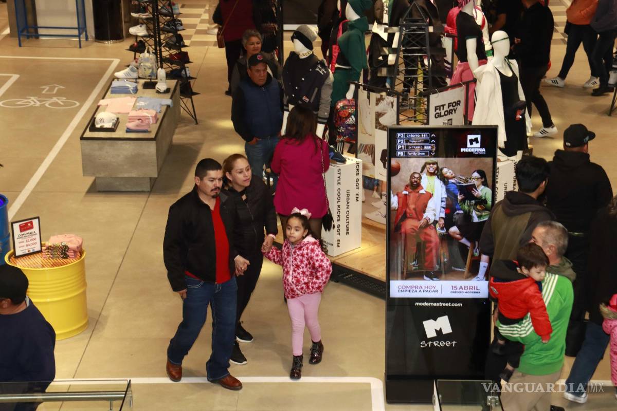 $!Abre sus puertas La Moderna Plaza Victoria, nueva opción comercial en la zona centro de Saltillo