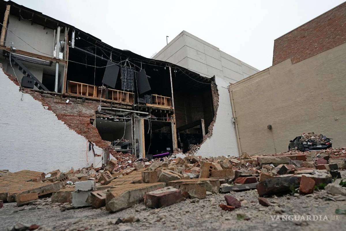 Así amanece Houston tras el paso de potentes tormentas que dejaron 4 muertos y a 900,000 viviendas y negocios sin electricidad (fotos)