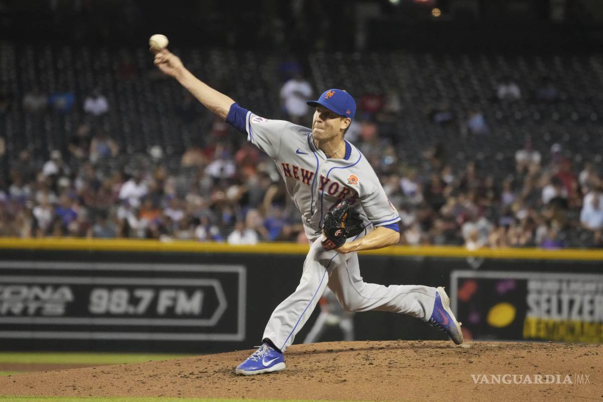 Gema de Jacob deGrom presume efectividad de 0.71