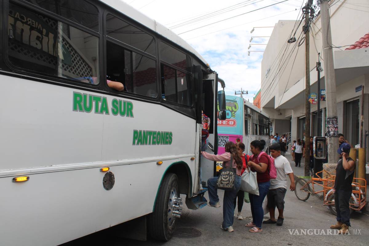 $!La población se ha acostumbrado a un servicio malo y viejo debido a la falta de un plan de movilidad que abarque inversiones en distintos rubros, y no solo en ampliar carriles.