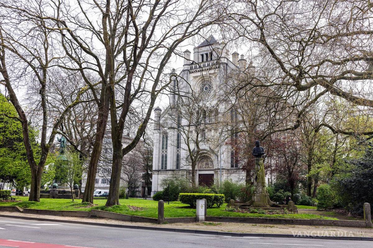 $!¿Cambio de hábito? Convertirán iglesia en supermercado, restaurante y bar en Bélgica