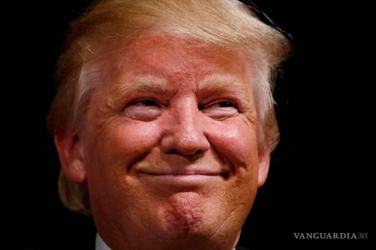 Elección de líder demócrata estuvo “amañada”, asegura Trump