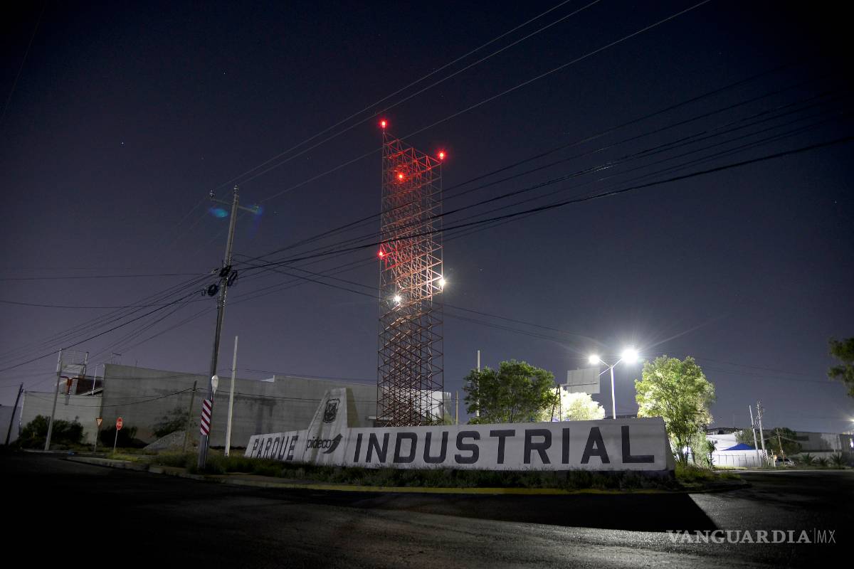 Empresa de alumbrado de Ramos Arizpe suma fallas; está por vencerse plazo para cumplir compromisos