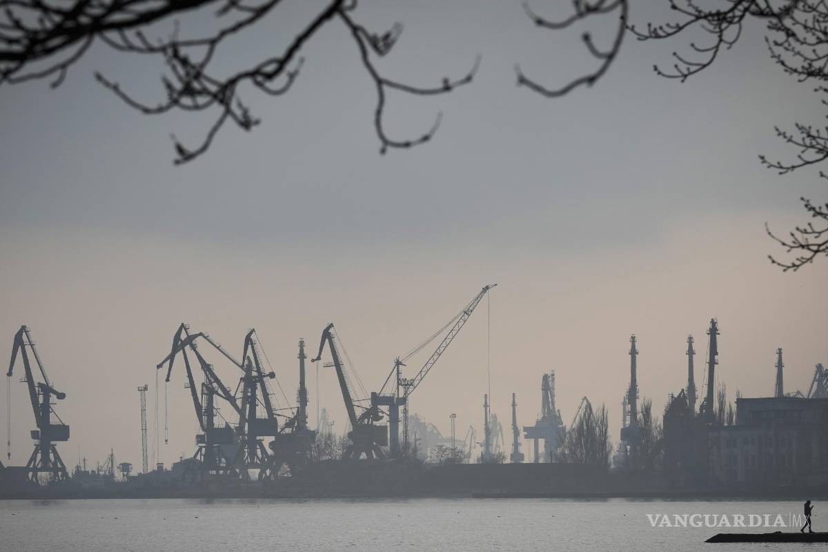 Por posible embargo contra Rusia, caen bolsas mundiales y se disparan los precios del petróleo