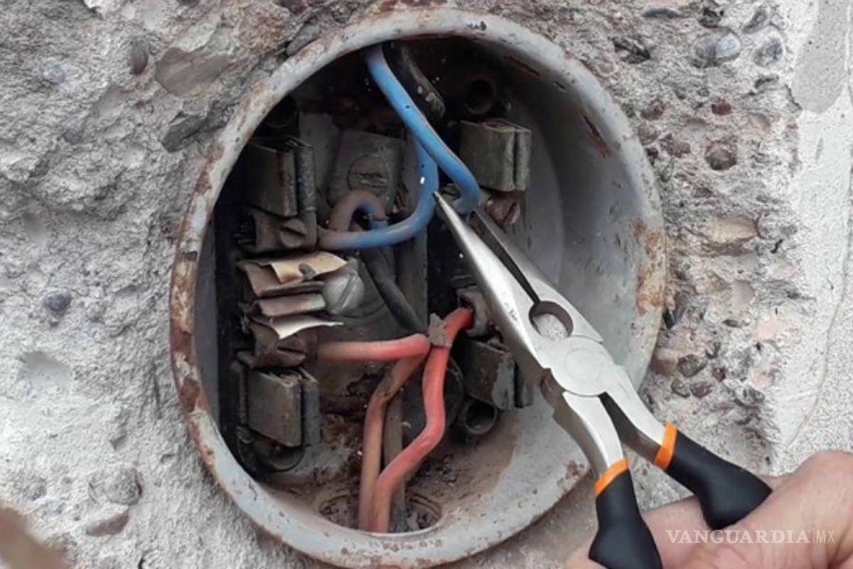 ¿Cuál es la multa de la CFE por robar luz con un ‘diablito’?